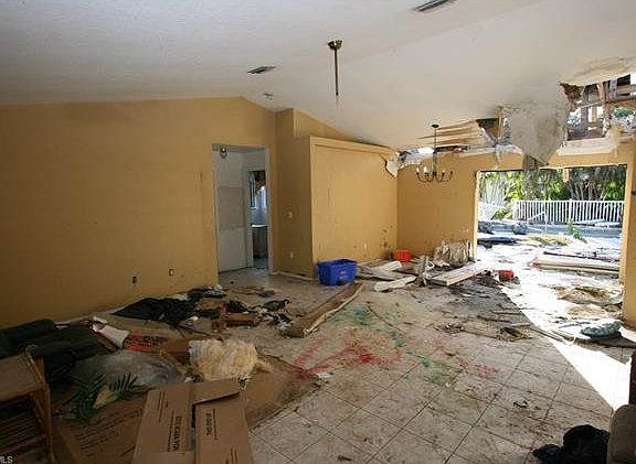 4th image of 4226 SW 25th Pl
