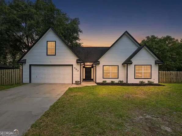 107 Rose Dew Ct, Saint Marys, GA 31558
