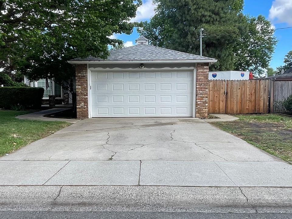 1st image of 1001 Maple Ave