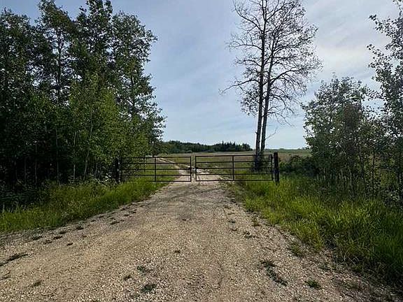 3rd image of 744073 Range Road 93