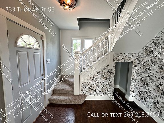 3rd image of 733 Thomas St SE