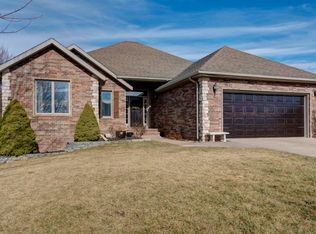 5131 E Hackberry St, Springfield, MO 65809