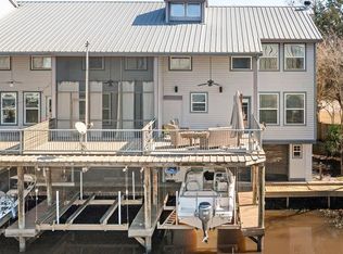 141 Highway 22 E APT F4, Madisonville, LA 70447