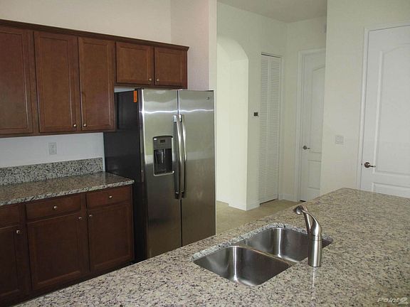 20150924203339238147000000-o