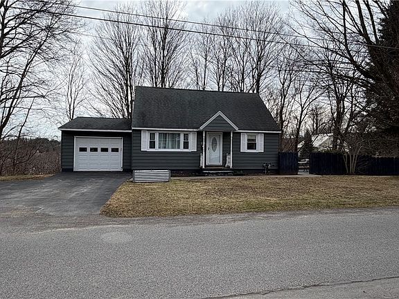 3rd image of 255 S 3rd Ave