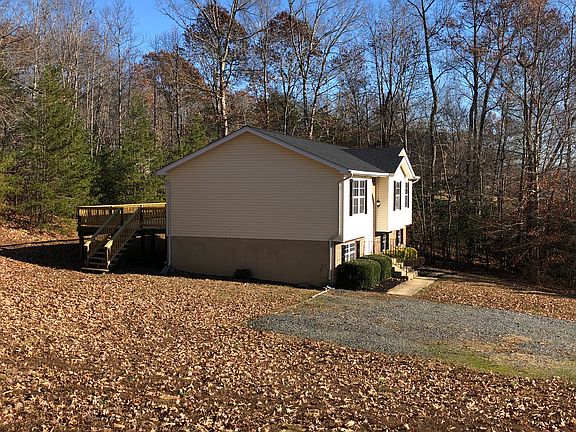 2nd image of 29050 Dandelion Dr