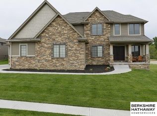 17807 Burdette St, Elkhorn, NE 68022