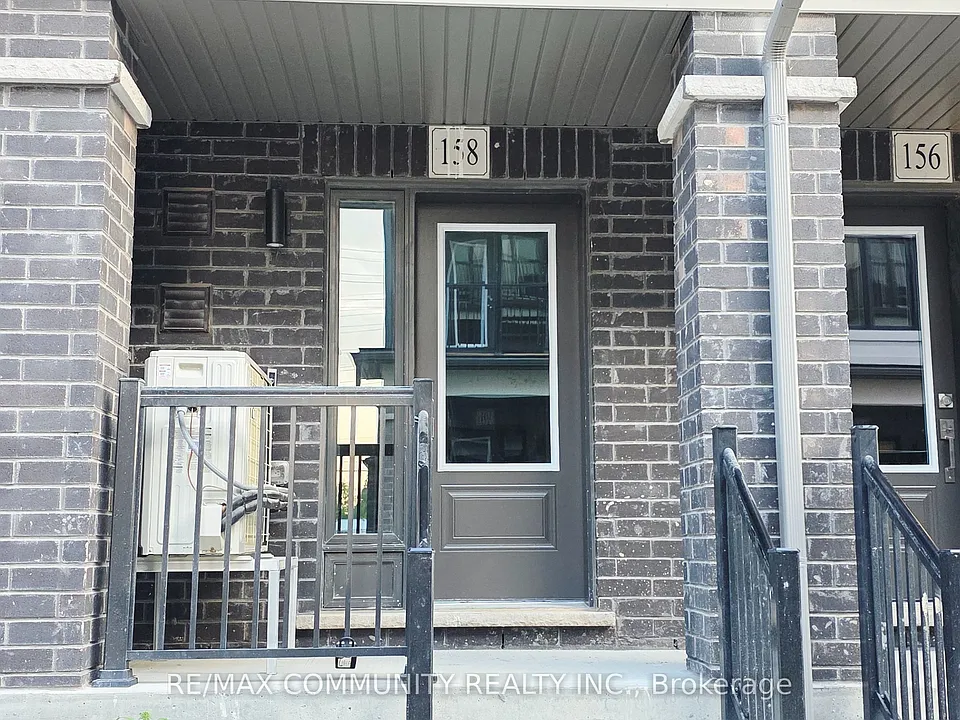 158 Matawin Ln #105