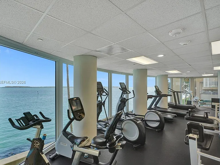 770 Claughton Island Dr #15 — Photo 11