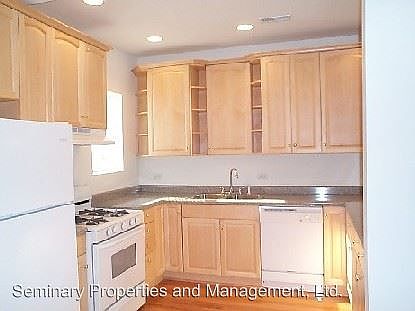 4th image of 3418 N Bosworth Ave Fl 1ST