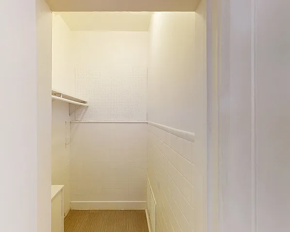 5120 S. Hyde Park Boulevard — Photo 17