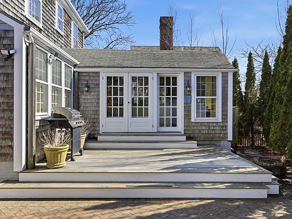 4th image of 47 Fair St