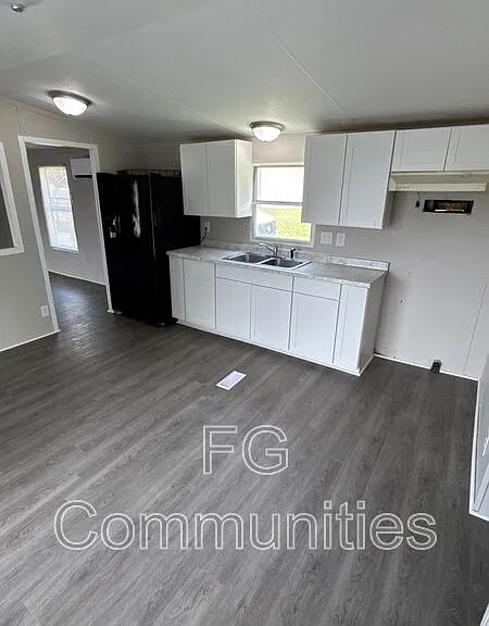 145 David Dr #9 — Photo 2