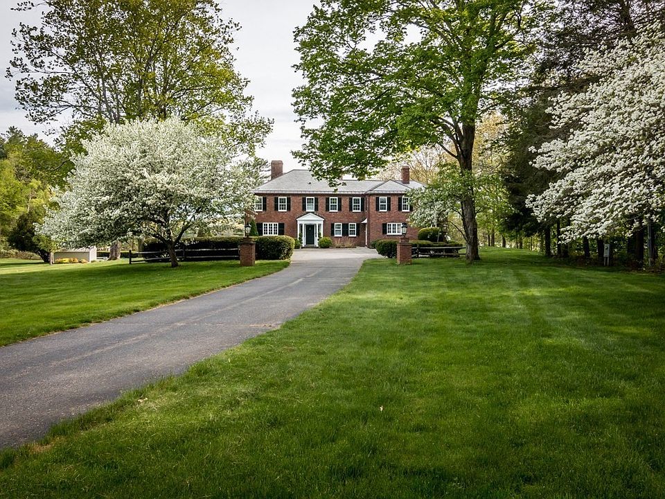 13 Cedar St, Wenham, MA 01984 Zillow