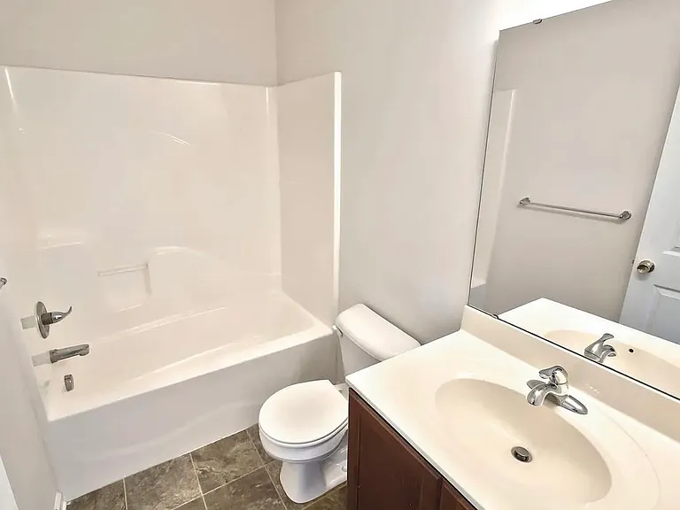 535 Marion Rd — Photo 18