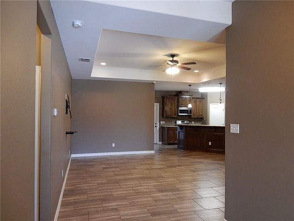 5th image of 7638 Granite Dr