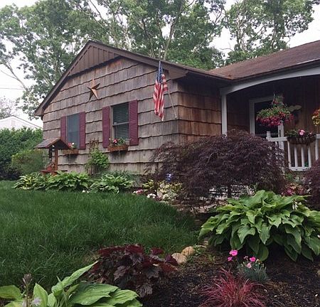 2nd image of 18 Sheffield Ln
