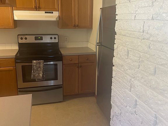 4th image of 2305 C St