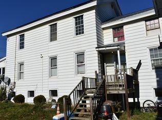 122 Bleecker St, Gloversville, NY 12078