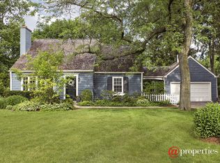 1240 Swainwood Dr, Glenview, IL 60025