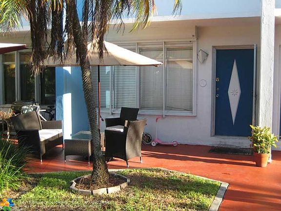 3rd image of 9455 Bay Harbor Ter APT 6S