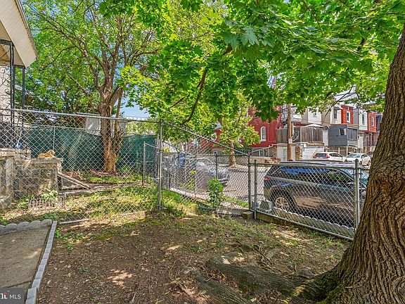 3rd image of 5036 N 10th St