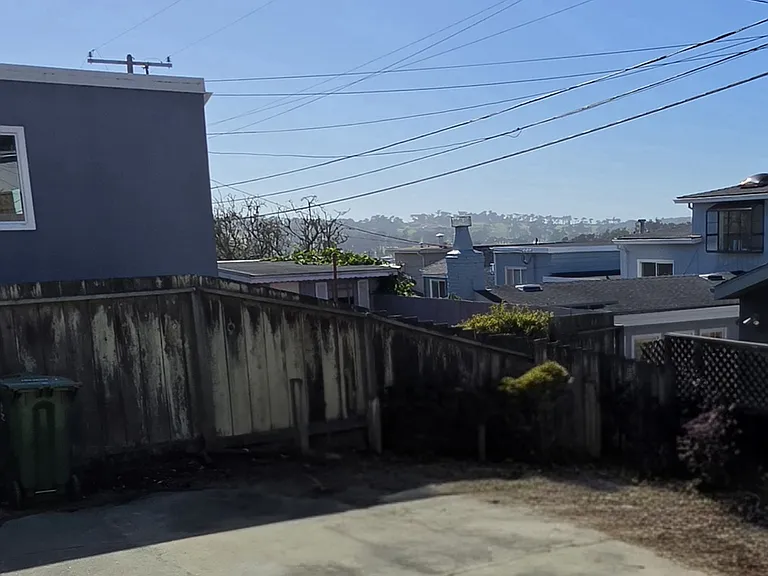54 N Mayfair Ave — Photo 6