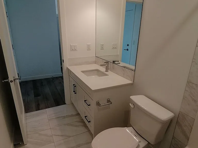400 Auburn Meadows Cmn SE #406 — Photo 6