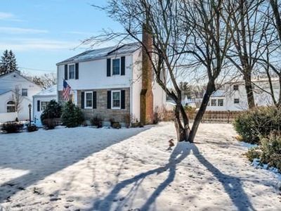 25 Mayflower Rd, Arlington, MA, 02476