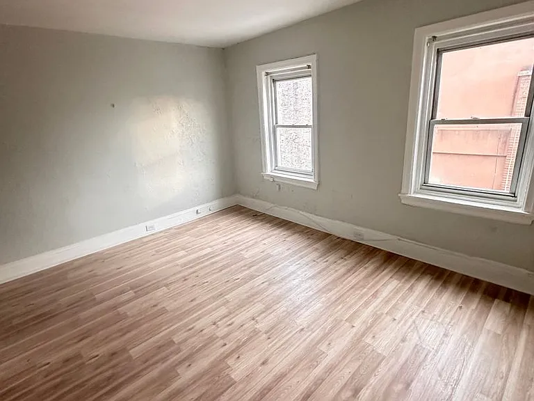 4950 Walnut Street — Photo 10