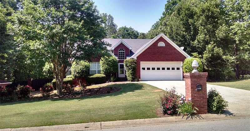 2nd image of 6100 Back Bay Cir