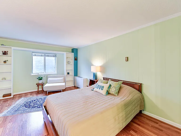 7501 Democracy Blvd #313 — Photo 23