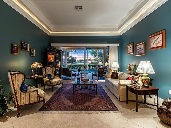 4th image of 8407 Cypress Hollow Dr