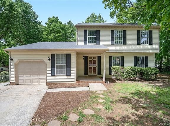 3rd image of 7230 Idlewild Brook Ln
