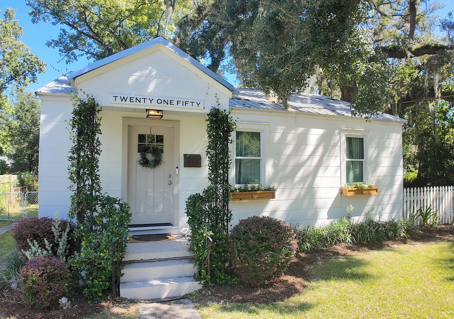 2150 Texas Ave — Photo 1