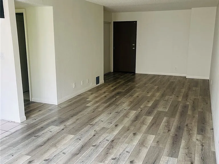 518 Oak St #7 — Photo 18