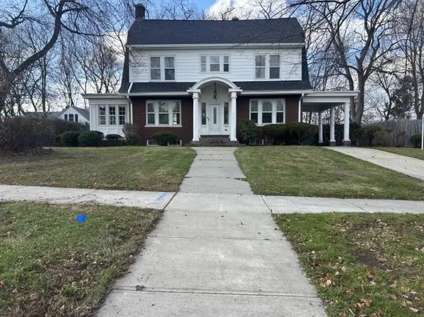 122 Bellevue Ave, Springfield, MA 01108