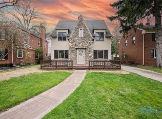 2407 Pemberton Dr, Toledo, OH 43606