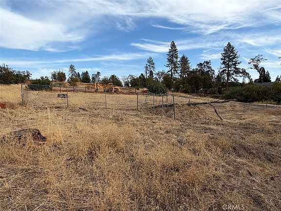 3rd image of 5530 Foster Rd #28