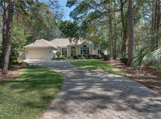 2 Toppin Ct, Hilton Head Island, SC 29926