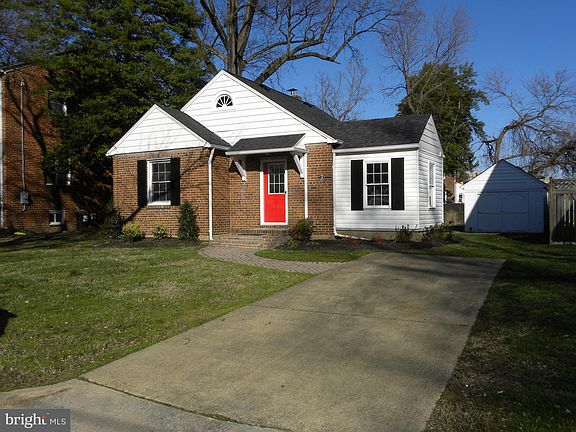 2nd image of 607 Ramsey St