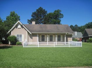 109 N Butternut Dr, Columbus, MS 39705
