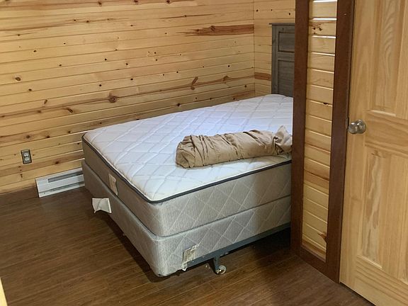 Downstairs bedroom