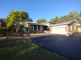 8600 W 98th Pl, Palos Hills, IL