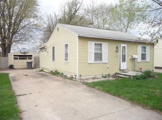 232 5th St E, Milan, IL 61264