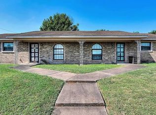 322 Romana Cir, Hewitt, TX 76643
