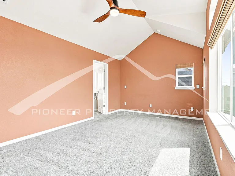 2883 S Fox St — Photo 21