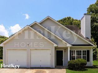 3901 Doe Run Dr, Powder Springs, GA 30127