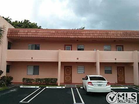 3rd image of 2828 Casita Way APT 212C