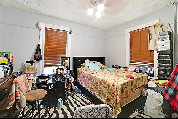 Sold by Highline Residential | media 10